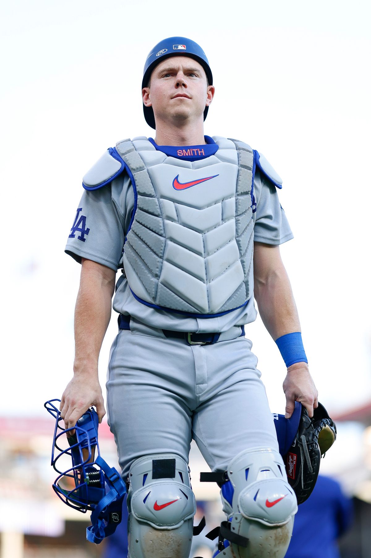 Will Smith #16 of the Los Angeles Dodgers takes the field to warm up against the Cincinnati Reds at Great American Ball Park on September 16, 2026 in Cincinnati, Ohio. Will Smith #16 of the Los Angeles Dodgers takes the field to warm up against the Cincinnati Reds at Great American Ball Park on September 16, 2026 in Cincinnati, Ohio.