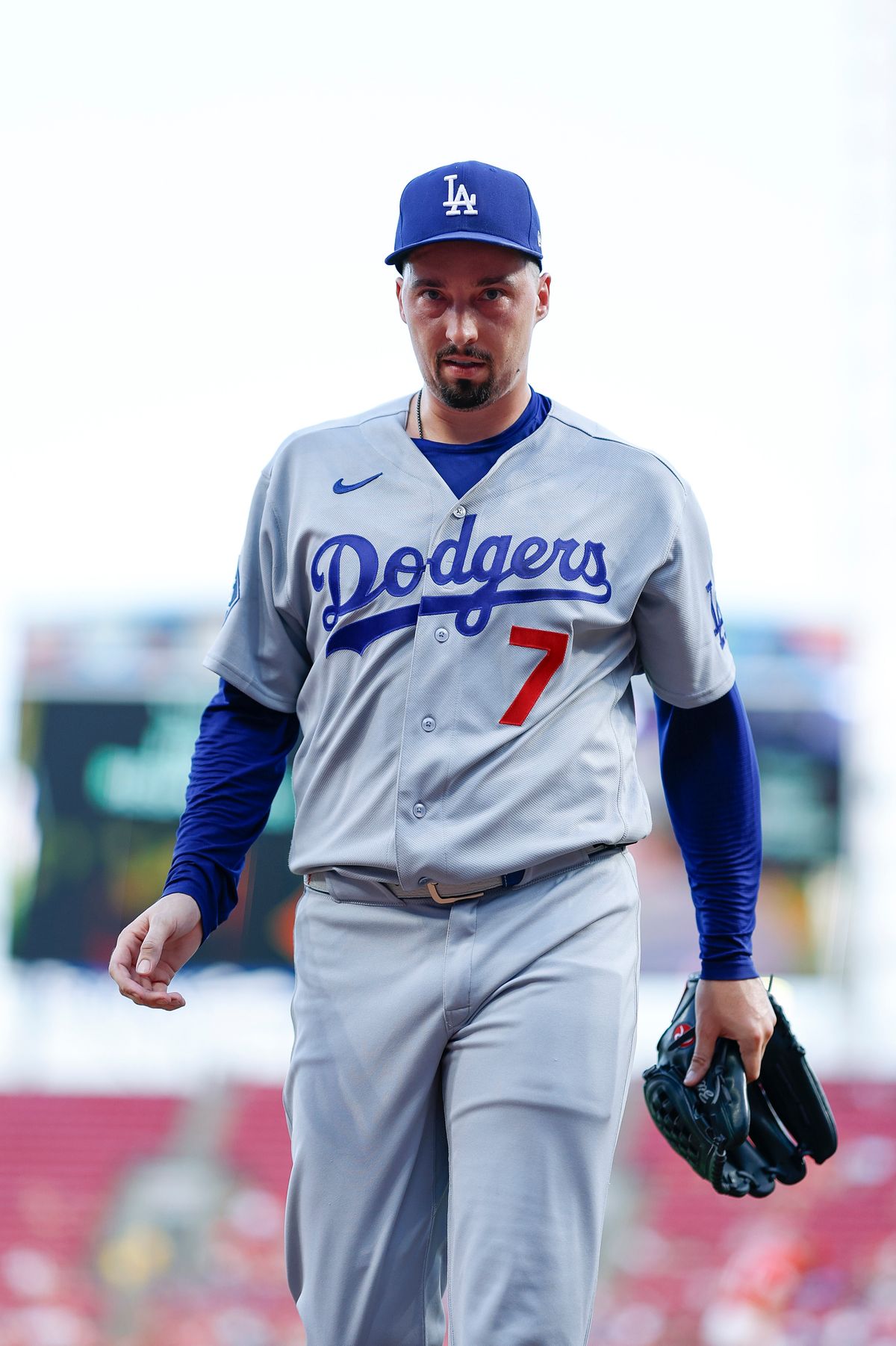 Blake Snell #7 of the Los Angeles Dodgers walks to the dugout against the Cincinnati Reds at Great American Ball Park on September 16, 2026 in Cincinnati, Ohio. Blake Snell #7 of the Los Angeles Dodgers walks to the dugout against the Cincinnati Reds at Great American Ball Park on September 16, 2026 in Cincinnati, Ohio.