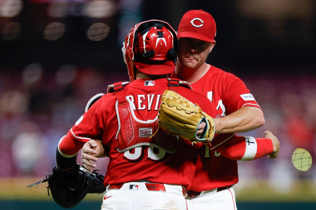 Emilio Pagan #15 of the Cincinnati Reds celebrates a team victory against the Los Angeles Dodgers at Great American Ball Park on September 16, 2026 in Cincinnati, Ohio. Emilio Pagan #15 of the Cincinnati Reds celebrates a team victory against the Los Angeles Dodgers at Great American Ball Park on September 16, 2026 in Cincinnati, Ohio.
