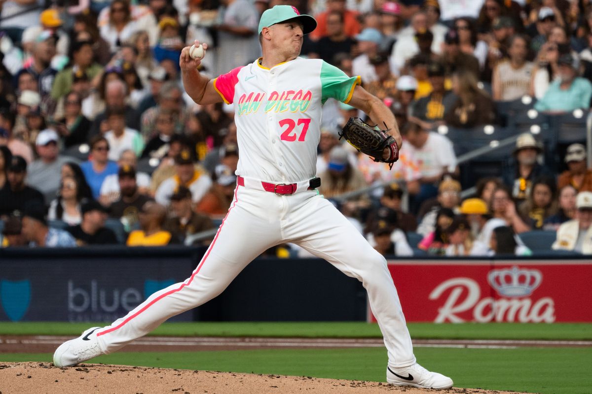 San Diego Padres pitcher Nick Pivetta (27) throws a pitch during an MLB matchup against the Kansas City Royals on June 20, 2025 at Petco Park in San Diego, CA.