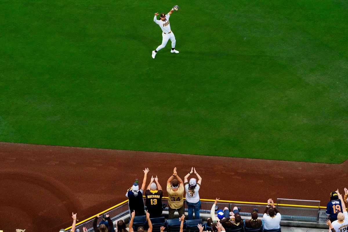 San Diego Padres outfielder Fernando Tatis Jr. (23) waves to fans before an MLB game between the Detroit Tigers and the San Diego Padres, Friday March 27, 2026 at Petco Park in San Diego, Calif.