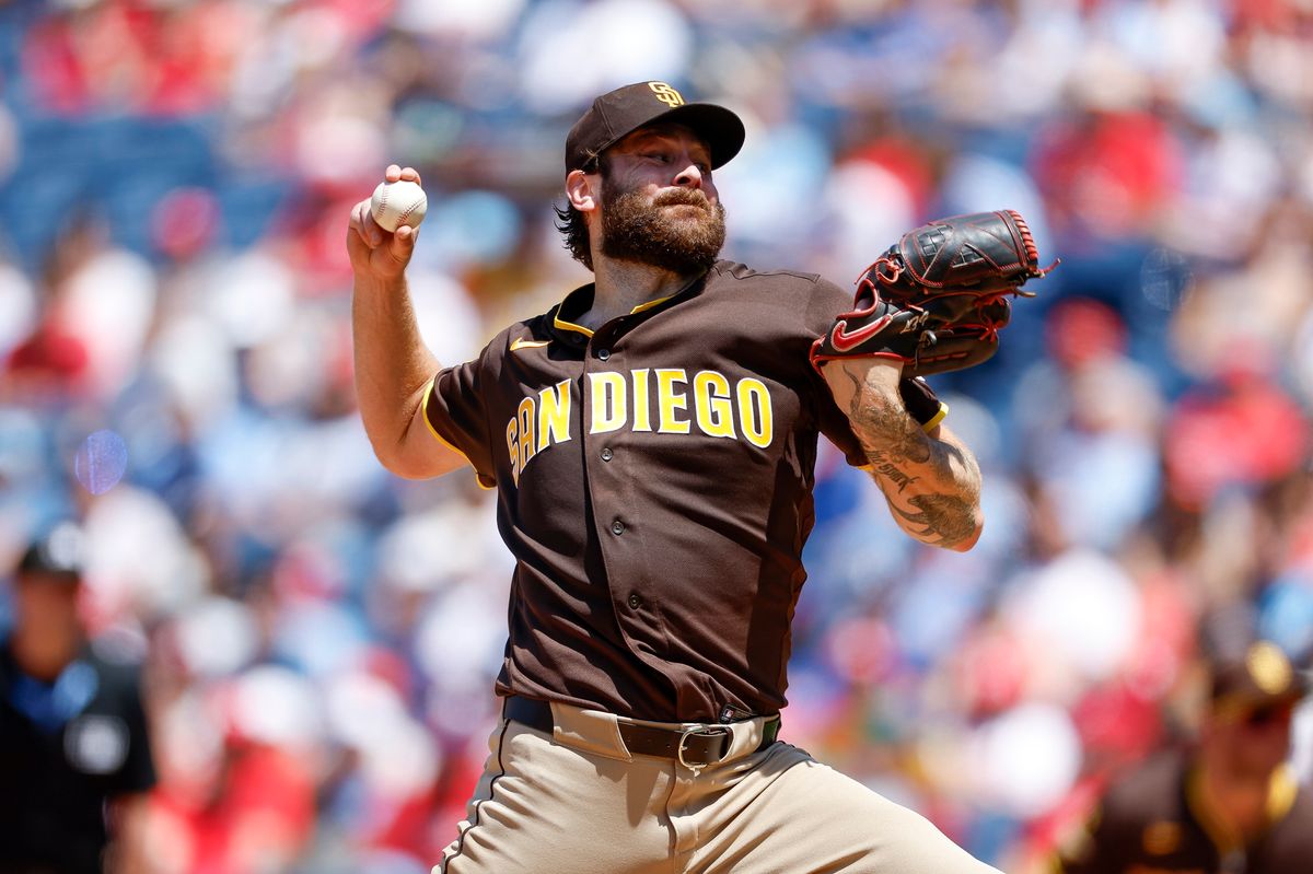 Lucas Giolito #55 of the San Diego Padres pitches against the Philadelphia Phillies at Citizens Bank Park on June 2, 2026 in Philadelphia, Pennsylvania.