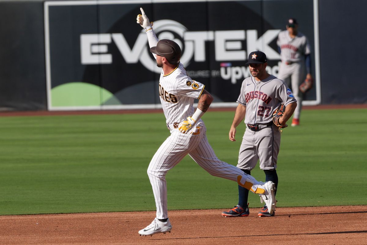 Padres center fielder Jackson Merrill (3) celebrates after hitting a home run during an MLB baseball game against the Astros, Saturday August 08, 2026 in San Diego, California. Padres center fielder Jackson Merrill (3) celebrates after hitting a home run during an MLB baseball game against the Astros, Saturday August 08, 2026 in San Diego, California.