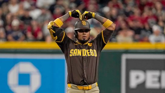 Padres lose regular season finale to Diamondbacks, await playoff opponent taken at Chase Field (San Diego Padres)