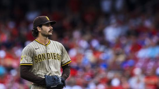 Martinez throws 8 no-hit innings, Steer crushes 3 home runs as Reds route Padres  taken at Great American Ballpark (San Diego Padres)