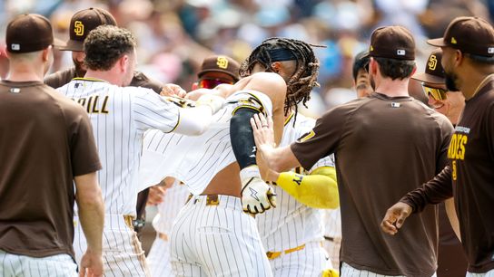 Jun 10, 2026; San Diego, California, USA; San Diego Padres second baseman Fernando Tatis Jr. (23) celebates with teammates after hitting a walk-off homerun against the Cincinnati Reds at Petco Park. Jun 10, 2026; San Diego, California, USA; San Diego Padres second baseman Fernando Tatis Jr. (23) celebates with teammates after hitting a walk-off homerun against the Cincinnati Reds at Petco Park.