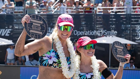 Taryn Brasher, Kristen Cruz make history with Manhattan Beach Open three-peat taken in Manhattan Beach (Manhattan Beach Open)