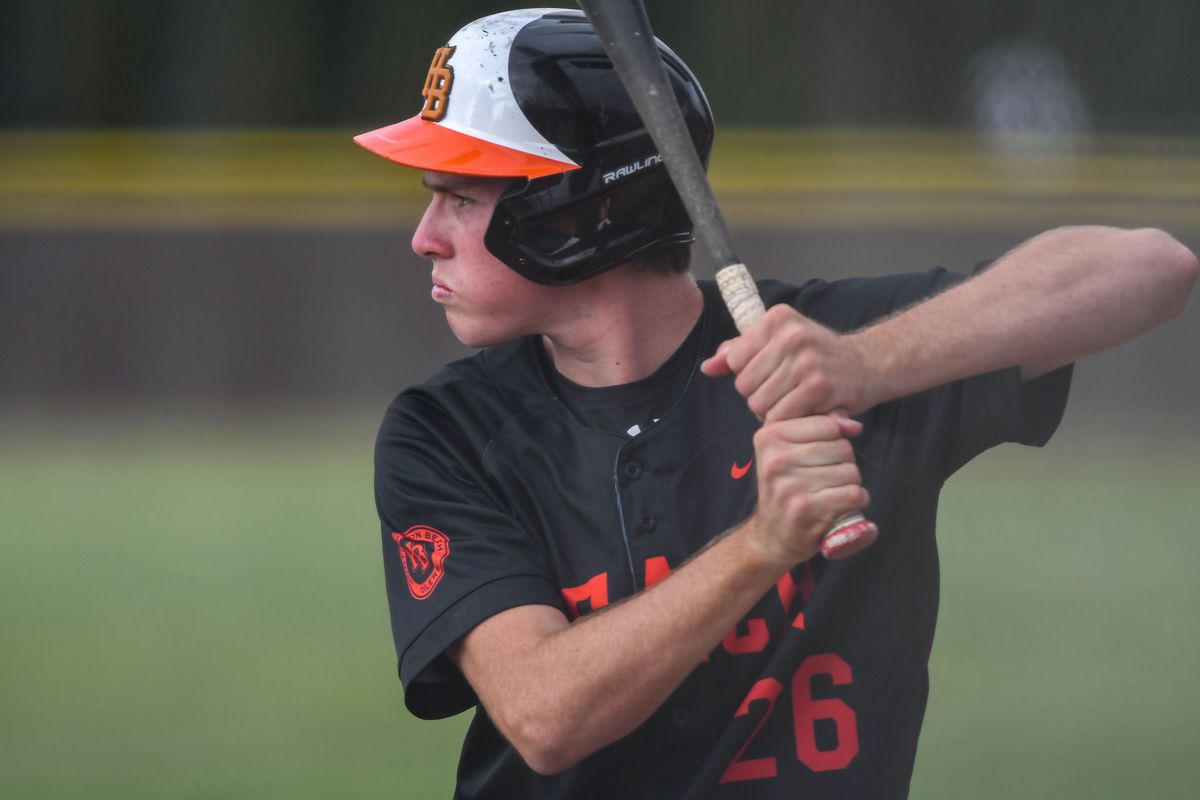 Huntington Beach Tanner Brown (26) times a pitch from the on deck circle during an High School Baseball game against   Temecula Valley Tuesday May 12, 2026 in Temecula, California.