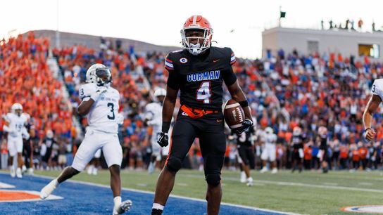 Bishop Gorman takes over at No. 1 with gutsy win over St. John Bosco taken at Fertitta Field (BISHOP GORMAN)