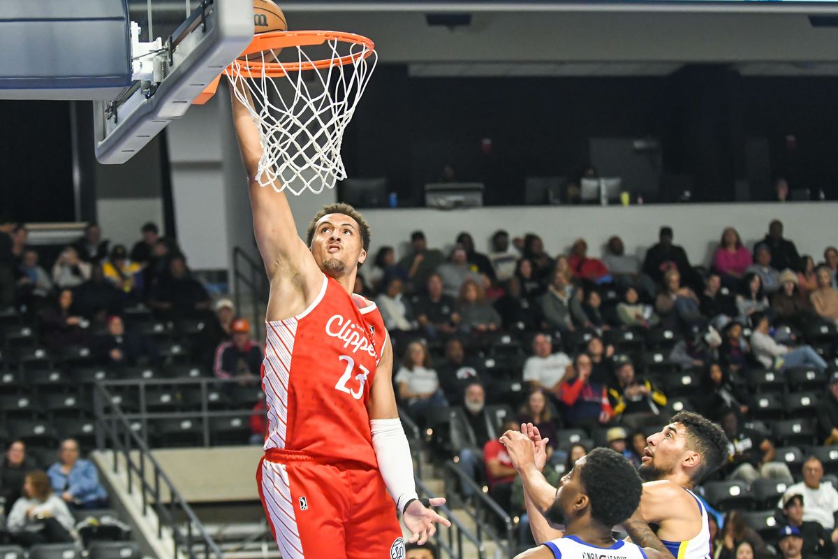 San Diego Clippers  Patrick Baldwin Jr. (23) rise for a dunk during an G-League basketball  game against Santa Cruz Saturday December 13, 2025 in, California.