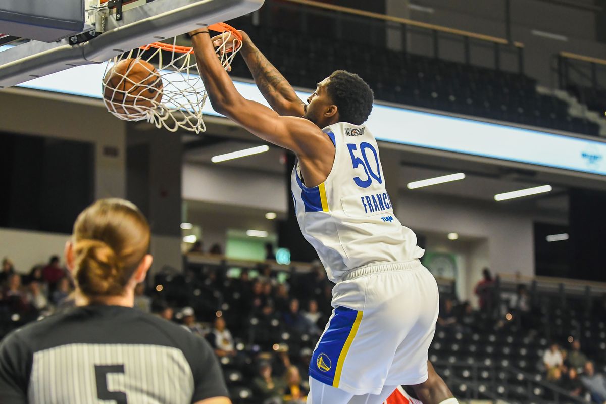Santa Cruz forward Ja'Vier Francis (50) dunks the ball during an G-League basketball  game against   Santa Cruz Saturday December 13, 2025 in  , California.