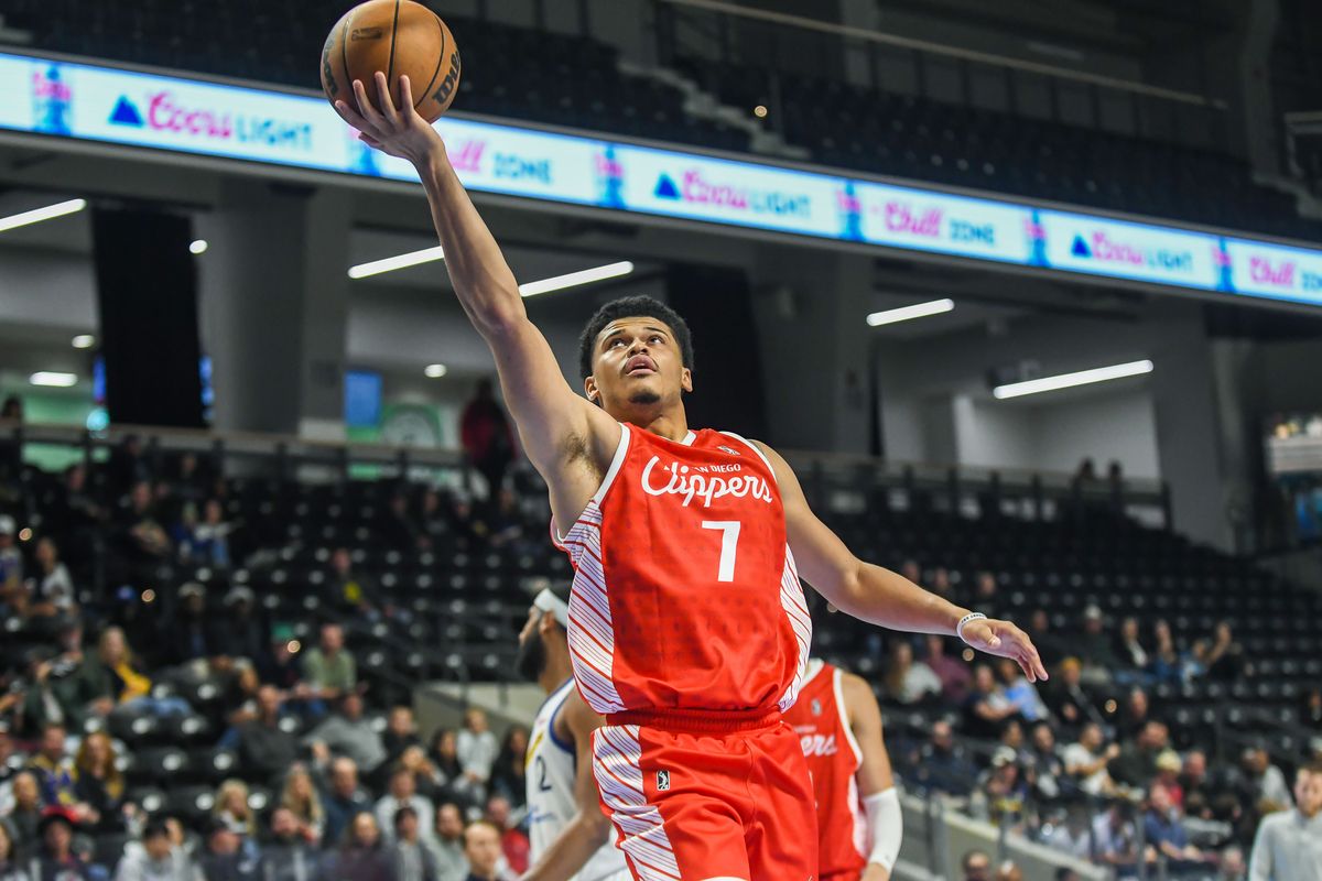 San Diego Clippers  John Poulakidas (7) takes a shot during an G-League basketball  game against  Santa Cruz Saturday December 13, 2025 in , California.