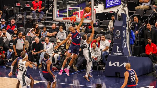 Clippers G (23) Kai Jones blocks the shot  against San Antonio Spurs on Monday November 4th, 2024 at Intuit Dome.