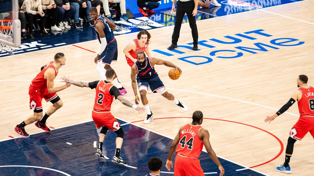James Harden drives to the lane as bulls defense collapses on him James Harden drives to the lane as bulls defense collapses on him