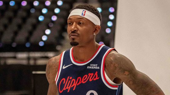 Clippers’ Bradley Beal out for season after hip fracture taken in Los Angeles (Los Angeles Clippers)