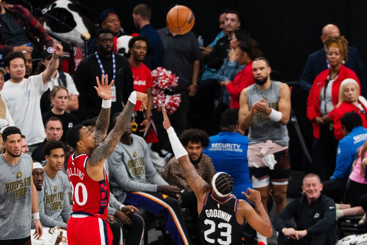 Los Angeles Clippers forward John Collins (20) shooting a three-pointer at an NBA basketball game against the Phoenix Suns, Saturday November 8th, 2025 in Inglewood, California. Los Angeles Clippers forward John Collins (20) shooting a three-pointer at an NBA basketball game against the Phoenix Suns, Saturday November 8th, 2025 in Inglewood, California.