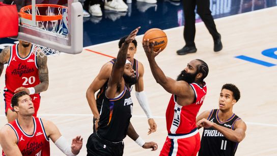 The Phoenix Suns defeat the LA Clippers, 114-103, at Intuit Dome taken at Intuit Dome (News)