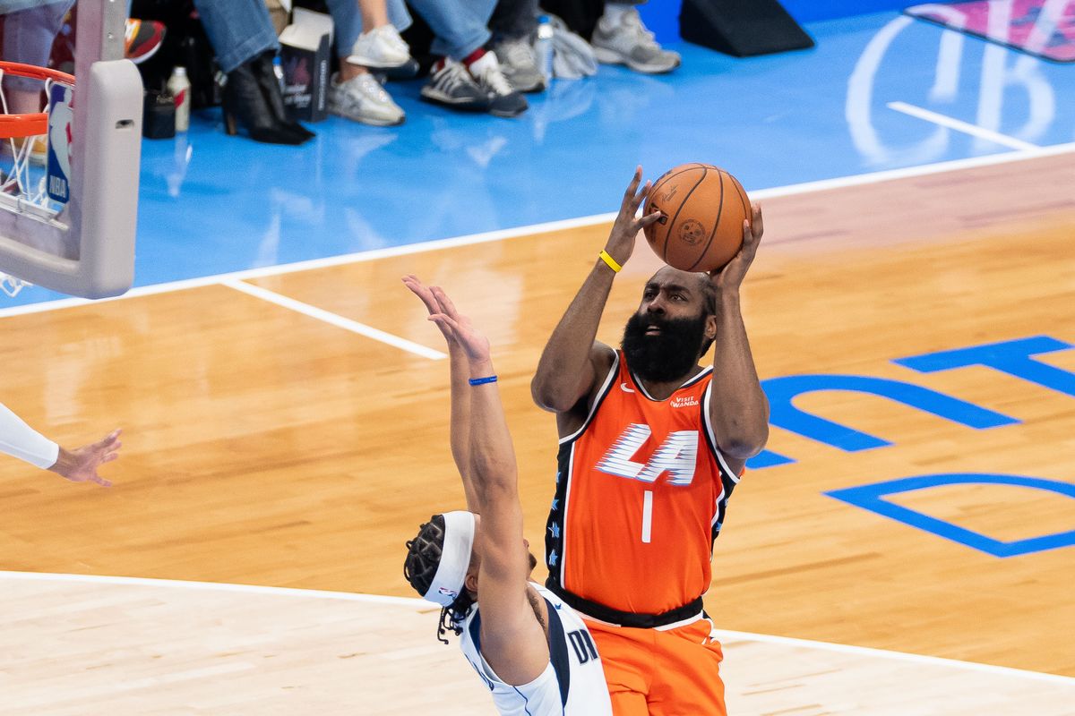 Los Angeles Clippers guard James Harden (1) drives into the lane at an NBA basketball game against the Dallas Mavericks, Saturday November 29th, 2025 in Inglewood, California.