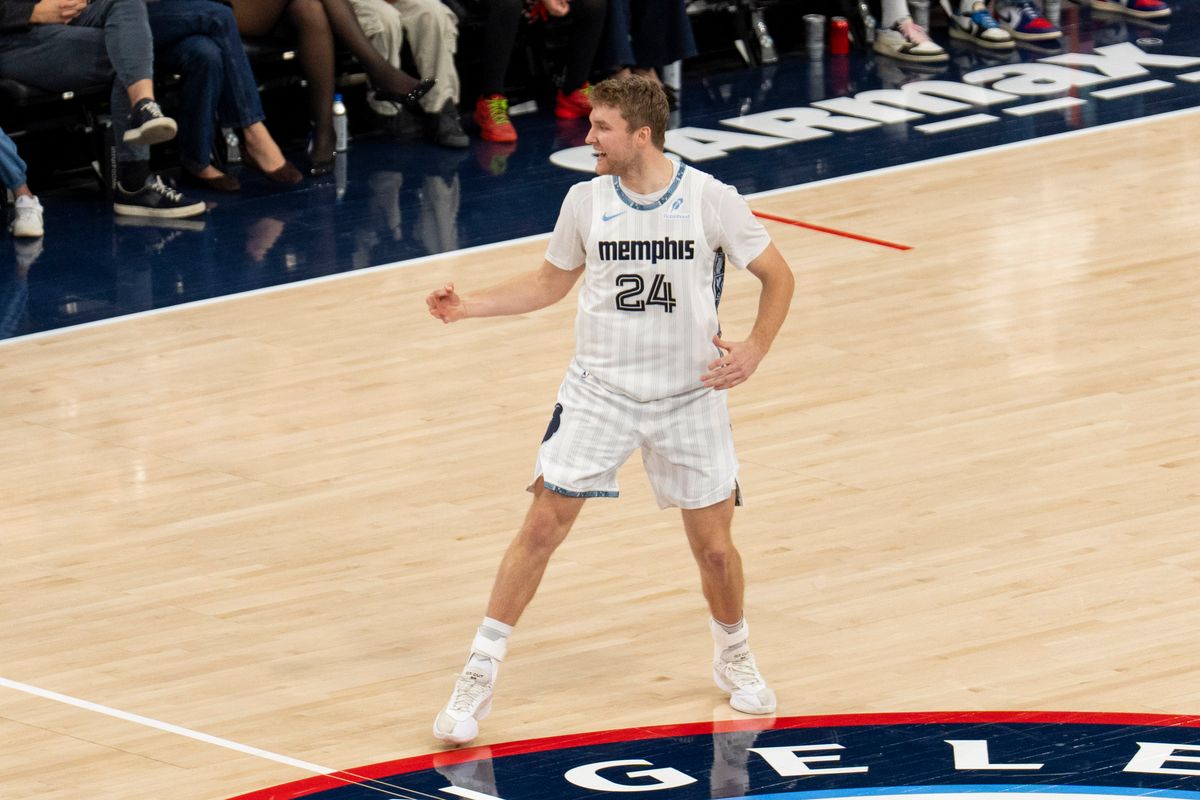 Memphis Grizzlies guard Cam Spencer (24) celebrates his three point basket during an NBA basketball game against the Los Angeles Clippers, Monday December 15th, 2025 in Los Angeles, California. Memphis Grizzlies guard Cam Spencer (24) celebrates his three point basket during an NBA basketball game against the Los Angeles Clippers, Monday December 15th, 2025 in Los Angeles, California.
