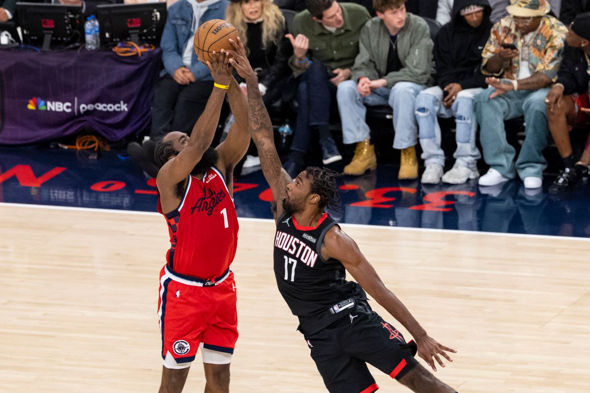 Tari Eason #17 of the Houston Rockets blocks the shot by James Harden #1 of the LA Clippers during an NBA basketball game, Tuesday December 23, 2025 in Inglewood, Calif.