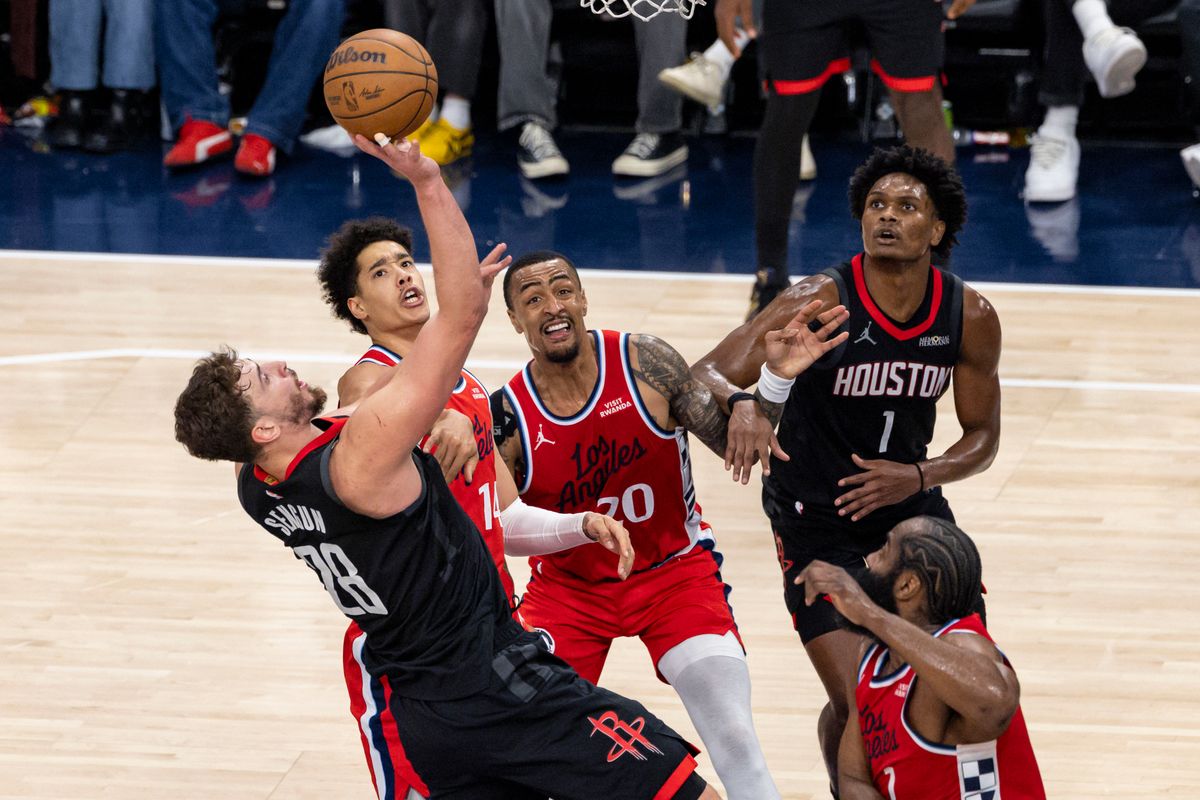 Alperen Sengun #28 of the Houston Rockets shoots the ball during an NBA basketball game against the LA Clippers, Tuesday December 23, 2025 in Inglewood, Calif.