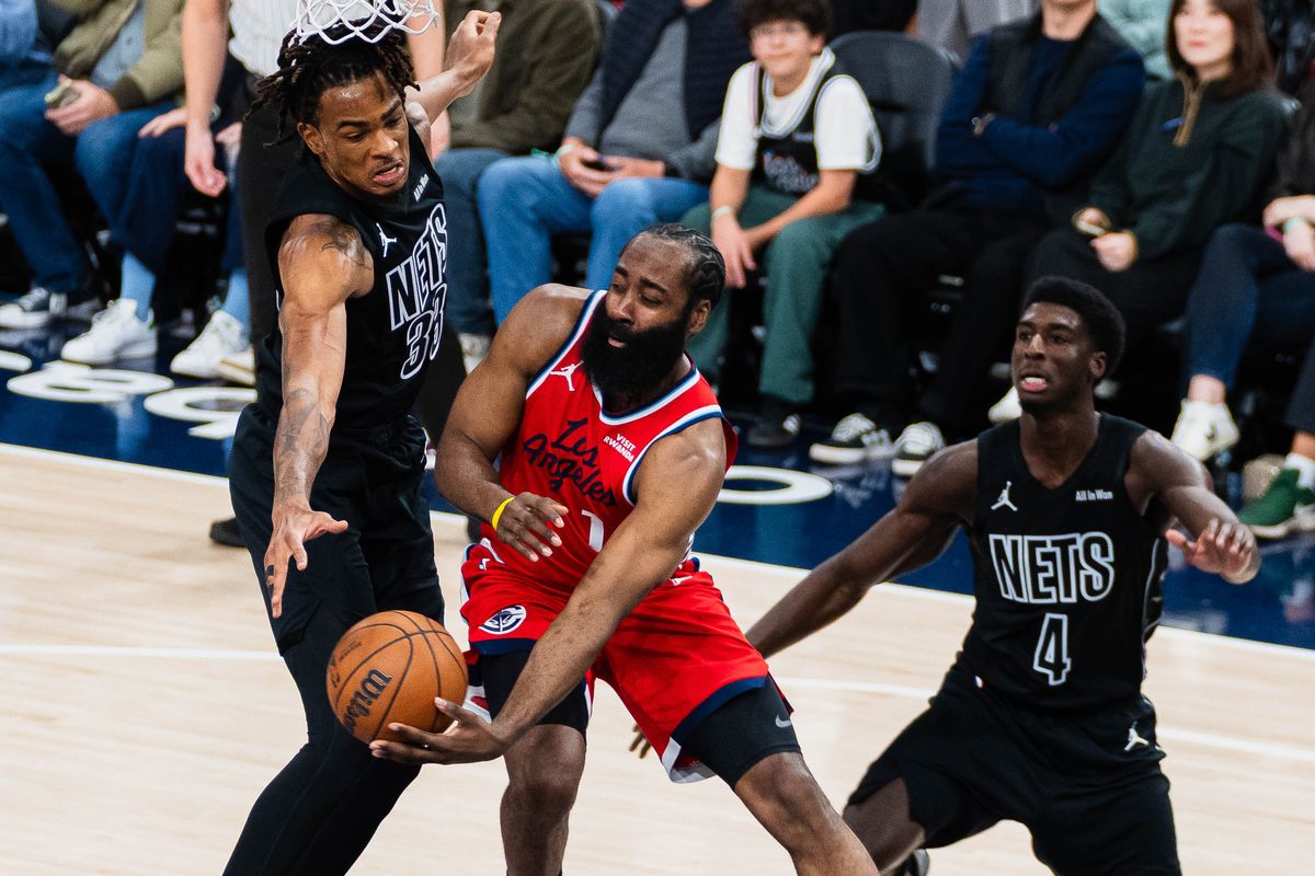 Los Angeles Clippers guard James Harden (1) passing the ball during an NBA basketball game against the Brooklyn Nets, Sunday January 25th, 2026 in Inglewood, California. 