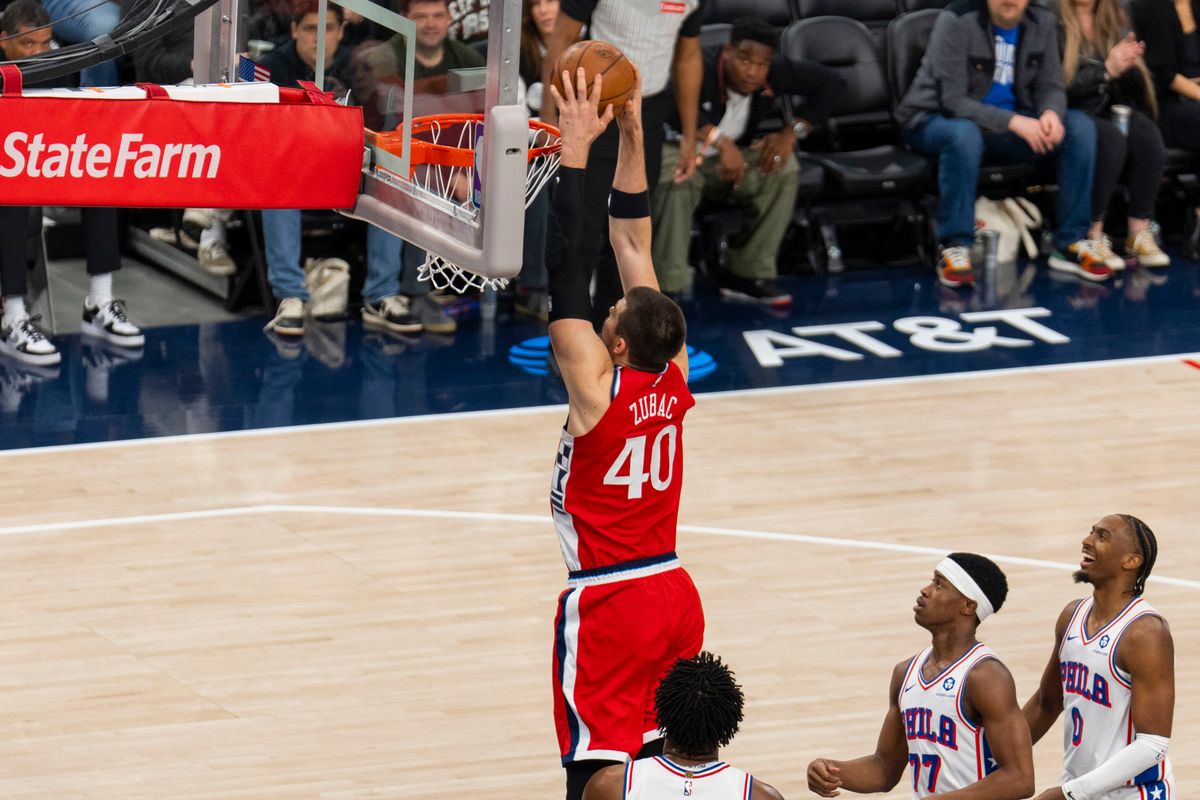 Los Angeles Clippers center Ivica Zubac (40) finishes with a dunk during an NBA basketball game against the Philadelphia 76ers, Monday February 2nd, 2026 in Los Angeles, California.