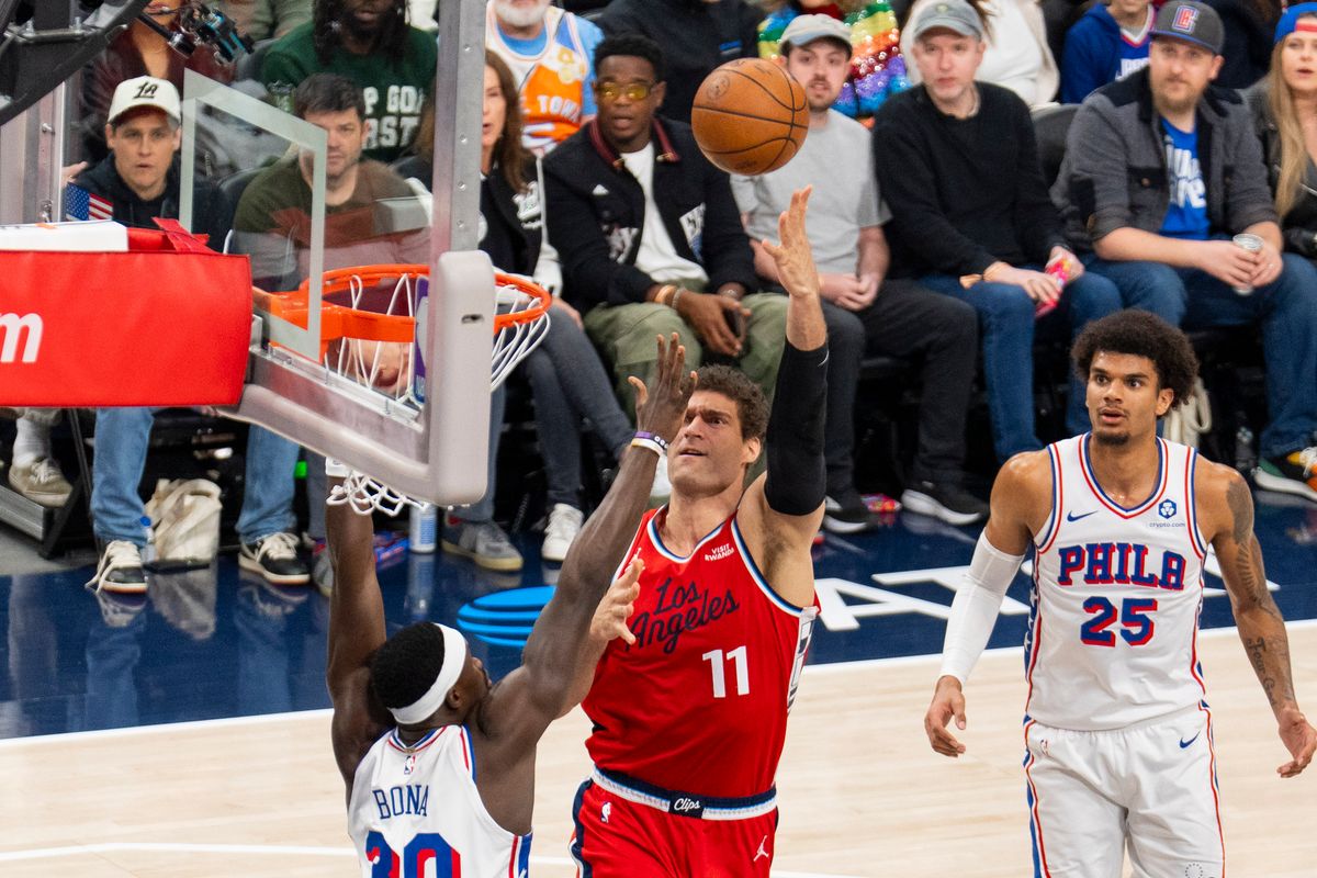 Los Angeles Clippers center Brook Lopez (11) finishes the layup during an NBA basketball game against the Philadelphia 76ers, Monday February 2nd, 2026 in Los Angeles, California.