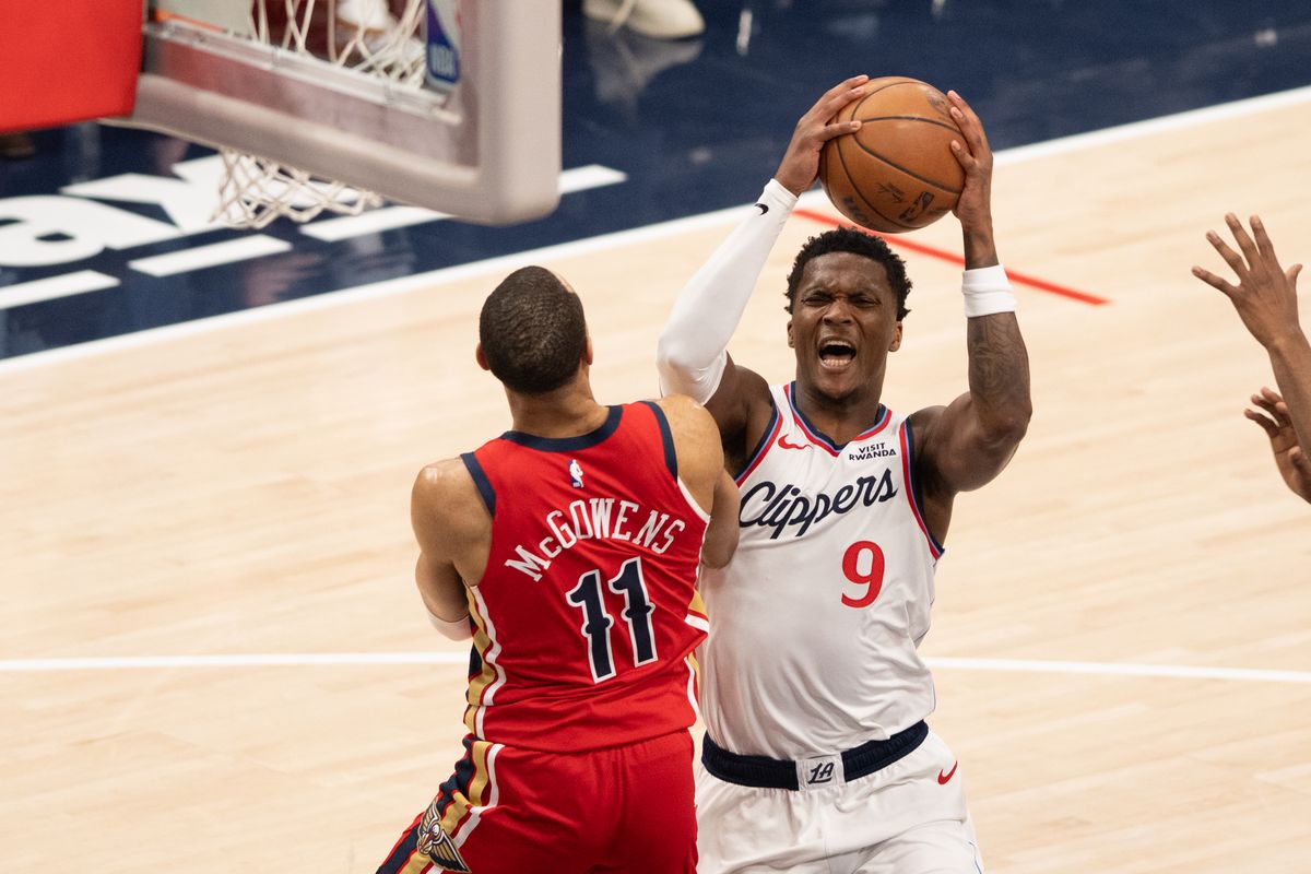 LA Clippers guard  Bennedict Mathurin (9) drives to the basket during an NBA game between the New Orleans Pelicans and the LA Clippers on Sunday, March 1, 2026 at Intuit Dome in Inglewood Calif