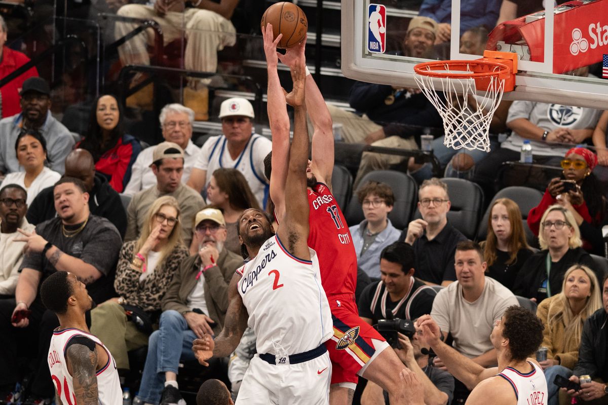 LA Clippers guard Kawhi Leonard (2) jumps to block a shot during an NBA game between the New Orleans Pelicans and the LA Clippers on Sunday, March 1, 2026 at Intuit Dome in Inglewood Calif