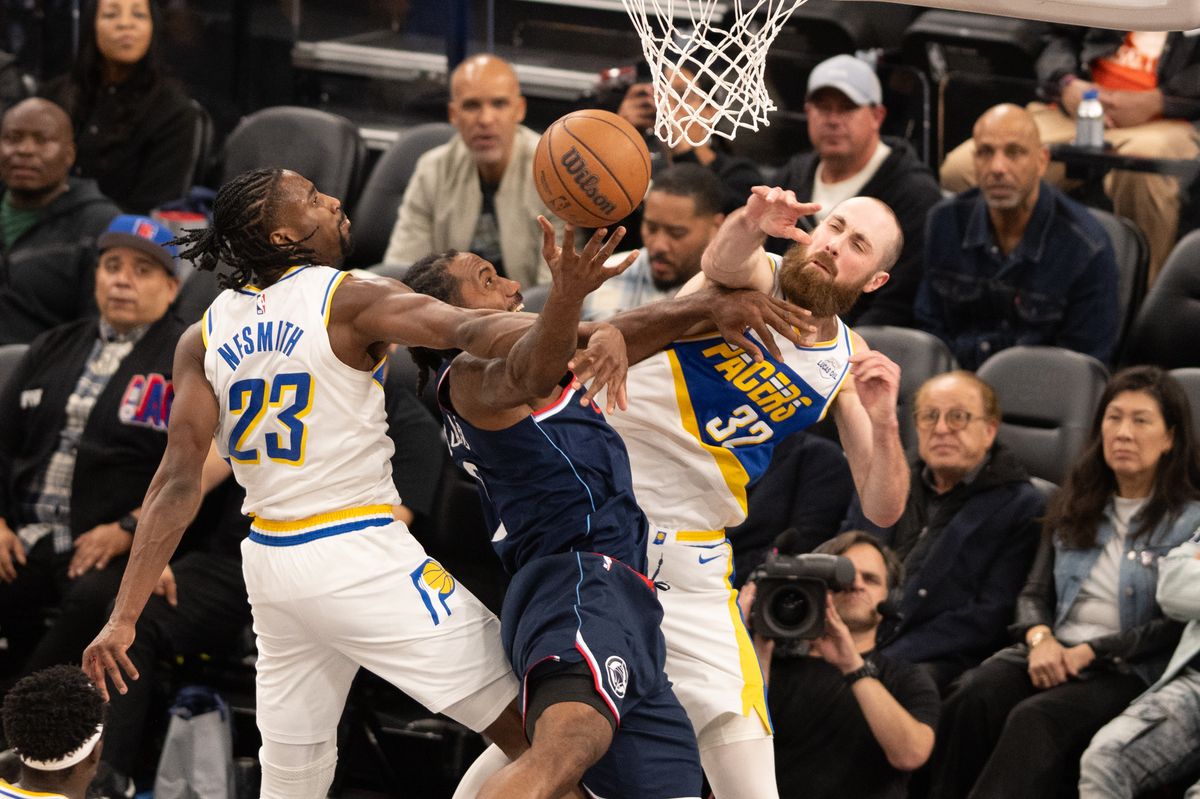 LA Clippers guard Kawhi Leonard (2) gets fouled during an NBA game between the Indiana Pacers and the LA Clippers on Wednesday, March 4, 2026 at Intuit Dome in Inglewood Calif