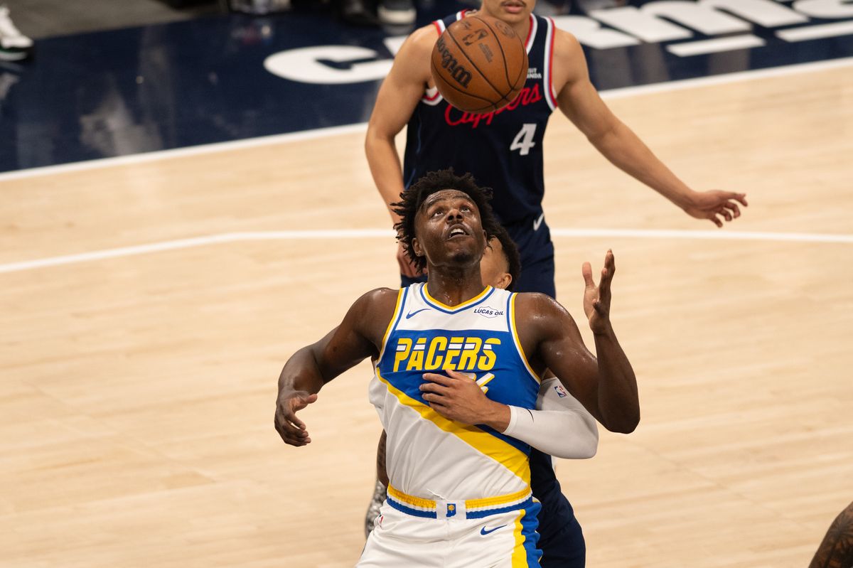 Indiana Pacers forward Kobe Brown (24) battles for the rebound during an NBA game between the Indiana Pacers and the LA Clippers on Wednesday, March 4, 2026 at Intuit Dome in Inglewood Calif