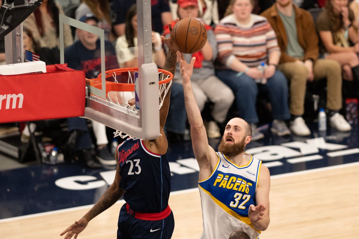 Indiana Pacers center Jay Huff (32) gets blocked at the rim during an NBA game between the Indiana Pacers and the LA Clippers on Wednesday, March 4, 2026 at Intuit Dome in Inglewood Calif