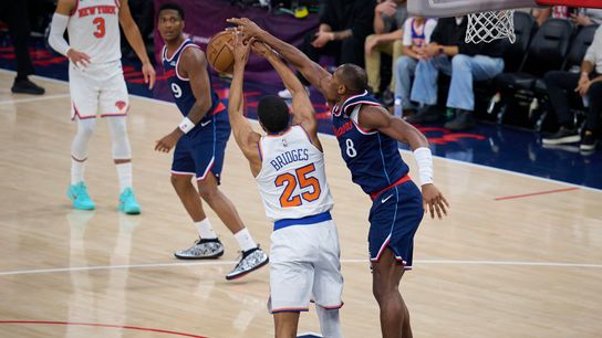 The Los Angeles Clippers guard Kris Dunn (8) block a pass during an NBA game against The New York Knicks, March 9th, 2026 in Inglewood, California.