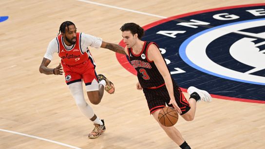 Chicago Bulls guard Josh Giddey (3) drives to the basket during a game between the Los Angeles Clippers and the Chicago Bulls on Friday, March 13, 2026 at Intuit Dome in Inglewood Calif