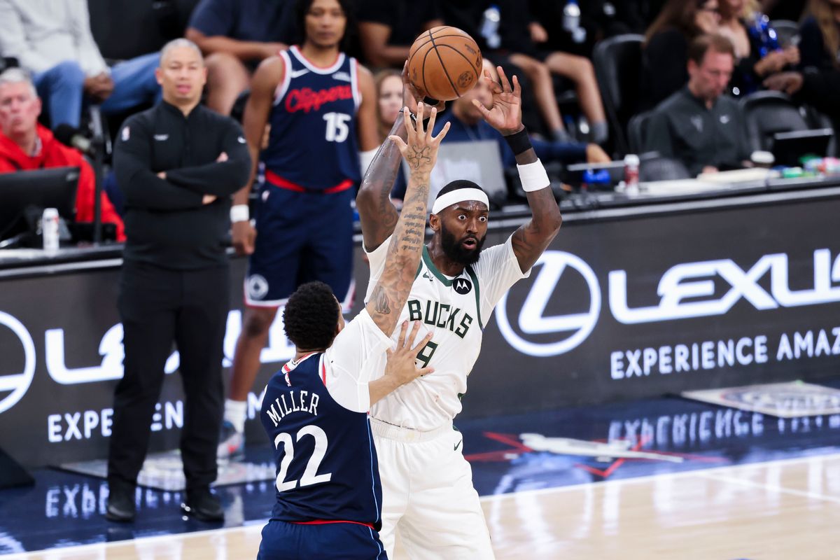 Bobby Portis #9 of the Milwaukee Bucks looks to pass the ball during an NBA basketball game against the LA Clippers, Monday March 23, 2026 in Inglewood, Calif.