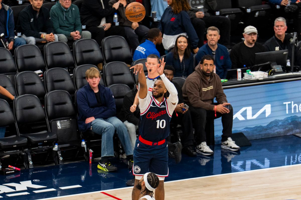 Los Angeles Clippers guard Darius Garland (10) makes a fast break three pointer during an NBA basketball game against the Toronto Raptors, Wednesday March 25th, 2026 in Los Angeles, California.
