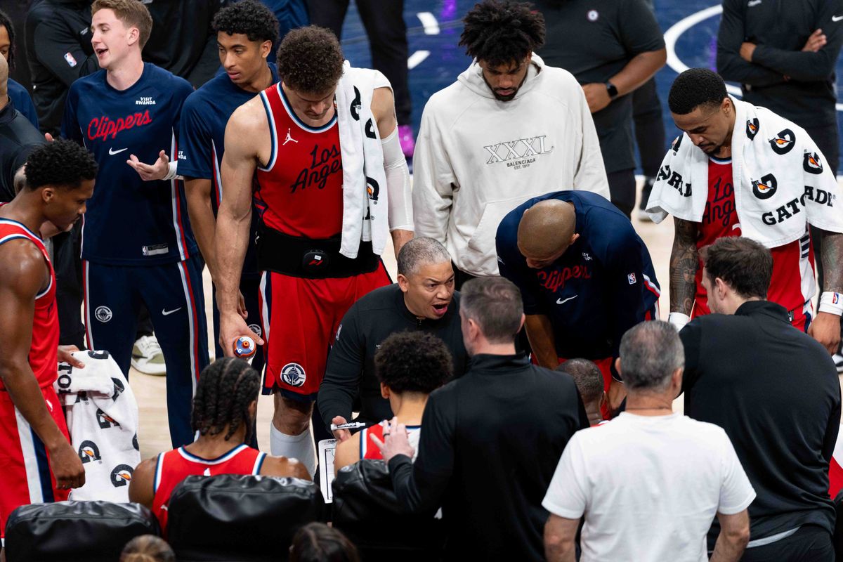 Los Angeles Clippers Coach Tyronne Lue goes over the game plan during an NBA basketball game against the San Antonio Spurs, Thursday April 2nd, 2026 in Inglewood, California. 