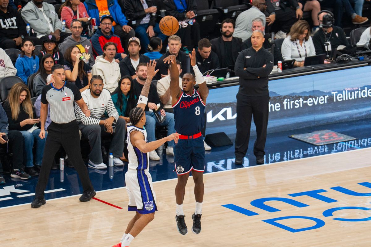 Los Angeles Clippers guard Kris Dunn (8) makes a three pointer during an NBA basketball game against the Sacramento Kings, Wednesday October 21st, 2026 in Los Angeles, California.