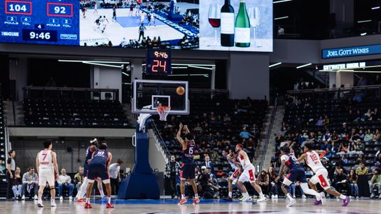 Bounce back game for San Diego Clippers as they take down Kings taken at Adventist Health Arena (San Diego Clippers)