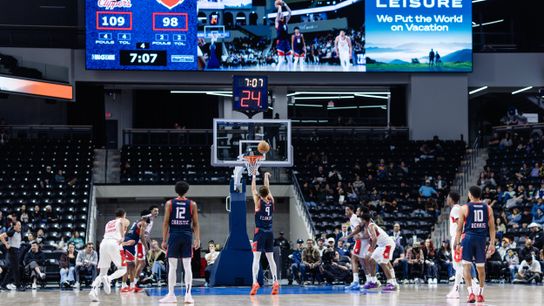 San Diego Clippers beat OKC Blue behind 30 points from Trentyn Flowers taken at Paycom Center (San Diego Clippers)