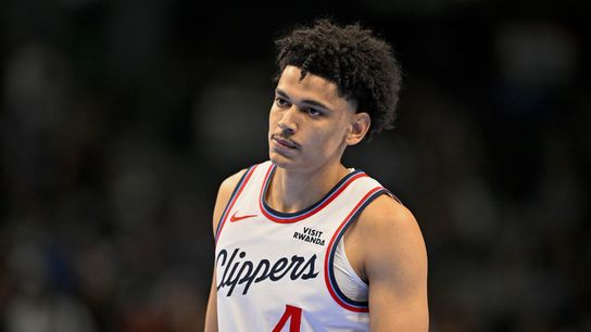 Clippers Fall to 76ers in Fourth-Quarter Collapse Despite Harden's Milestone Night taken Philadelphia, PA (NBA)