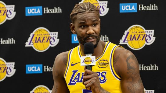 Deandre Ayton honored with award for community impact taken in Los Angeles (Los Angeles Lakers)