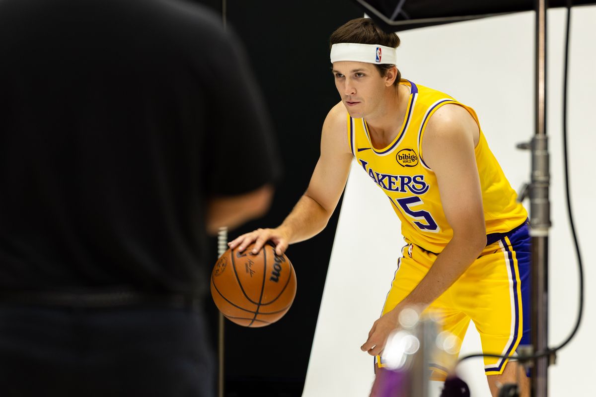 Austin Reaves #15 of the Los Angeles Lakers dribbles the ball during Lakers Media Day at UCLA Health Training Center on September 29, 2025 in El Segundo, California. Austin Reaves #15 of the Los Angeles Lakers dribbles the ball during Lakers Media Day at UCLA Health Training Center on September 29, 2025 in El Segundo, California.