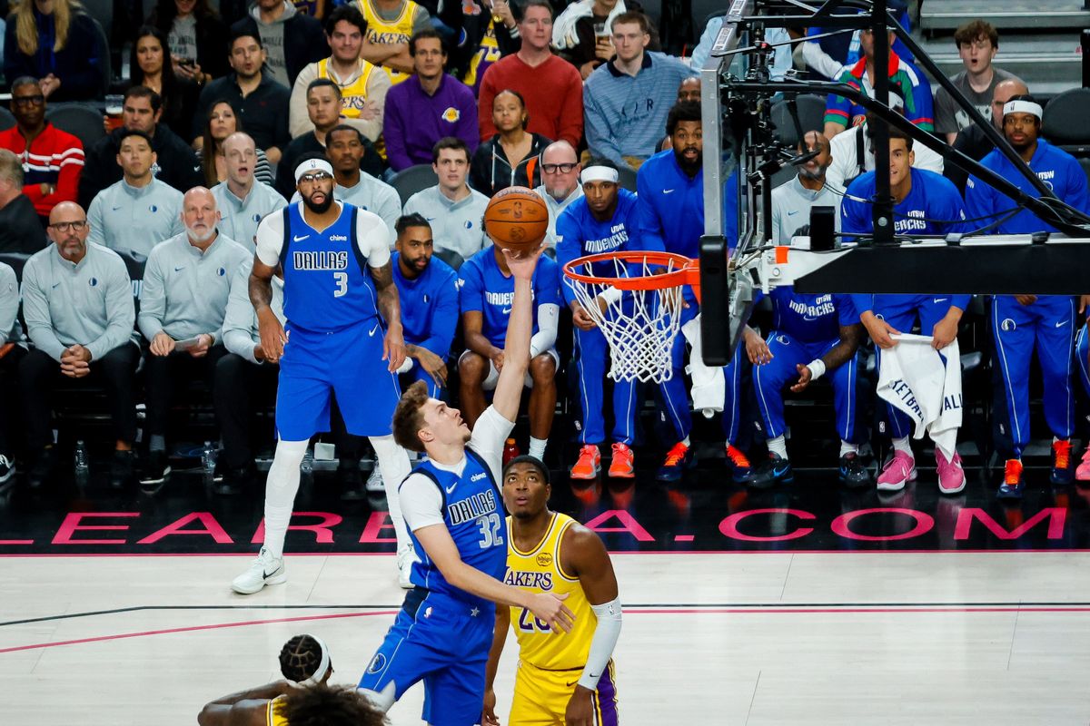 Dallas Mavericks forward Cooper Flagg (32) goes for a lay-up during a NBA preseason game between the Los Angeles Lakers and the Dallas Mavericks, Wednesday October 15, 2025 in Las Vegas, Nev. Dallas Mavericks forward Cooper Flagg (32) goes for a lay-up during a NBA preseason game between the Los Angeles Lakers and the Dallas Mavericks, Wednesday October 15, 2025 in Las Vegas, Nev.