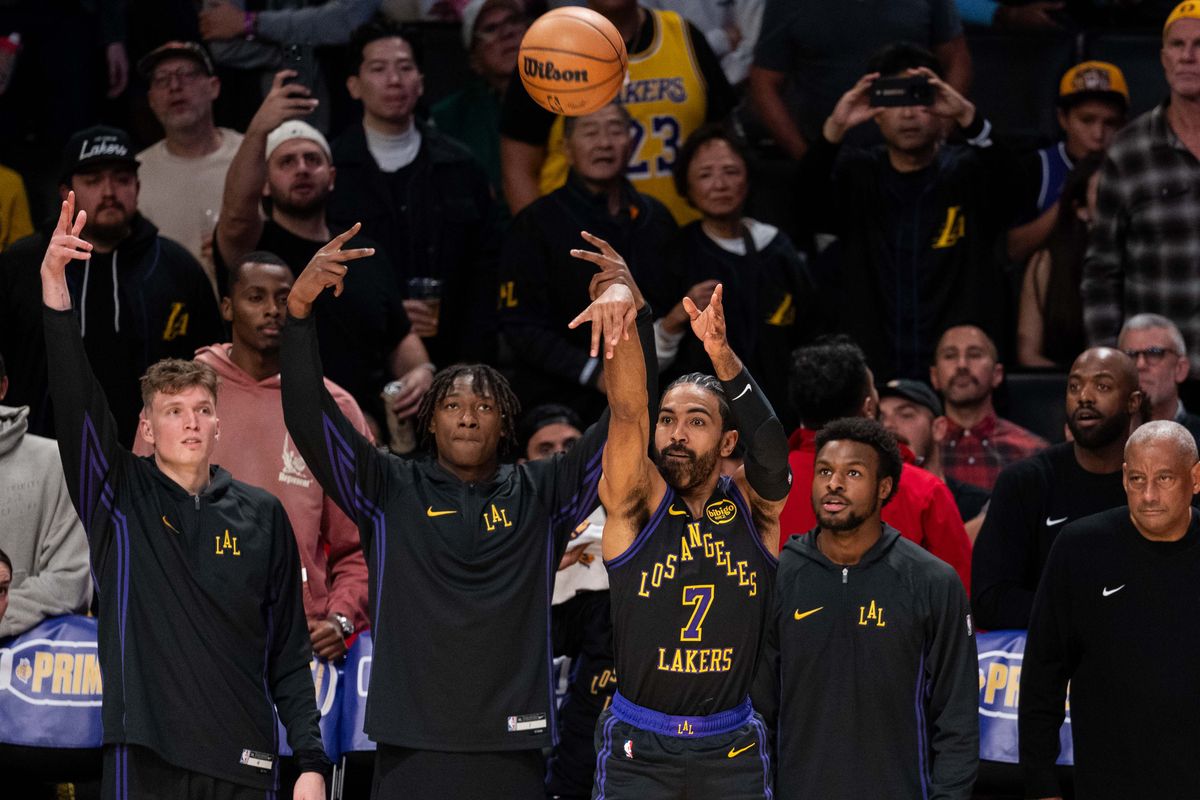 LA Lakers guard Gabe Vincent (7), shoots a three-pointer at an NBA basketball game against the Utah Jazz,Tuesday November 18th, 2025 in Los Angeles California