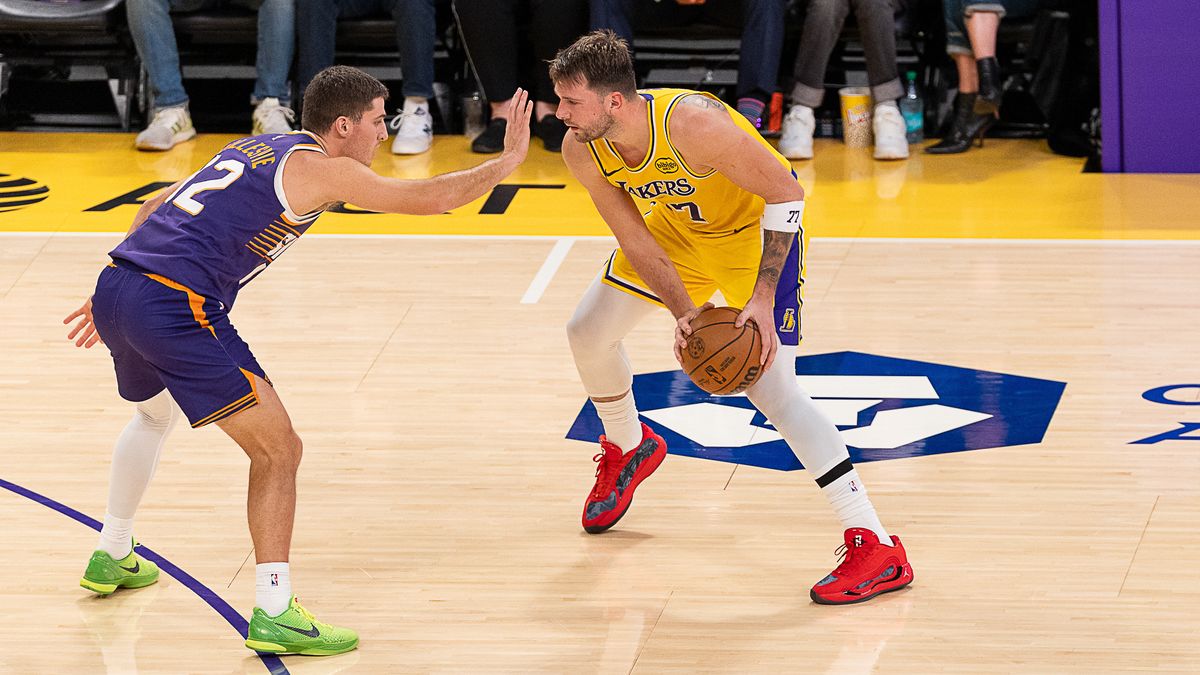 Los Angeles Lakers Luka Dončić 77 during NBA game against the Phoenix Suns on Monday, December 1st 2025 in Los Angeles California. 