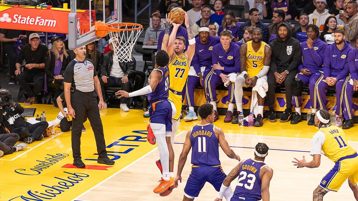 Los Angeles Lakers Luka Dončić 77 during NBA game against the Phoenix Suns on Monday, December 1st 2025 in Los Angeles California. 
