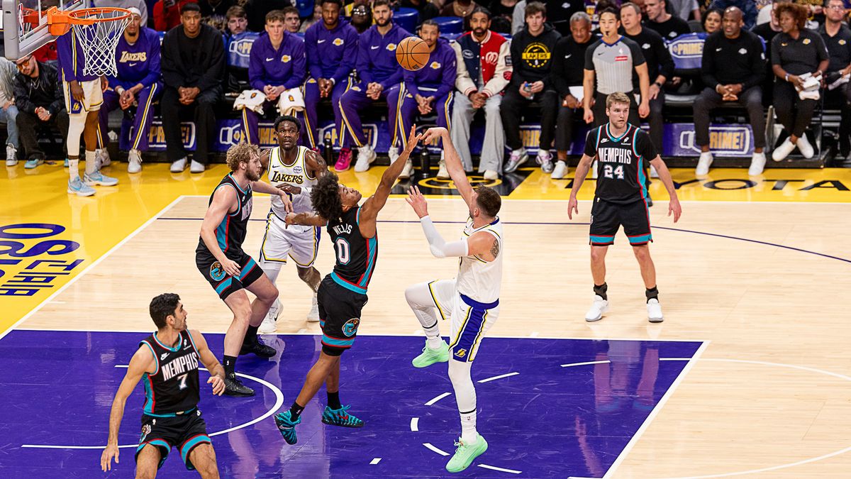 Los Angeles Lakers Luka Doncic 77 takes a jump shot during NBA game against the Memphis Grizzlies on Sunday January 4th, 2026, in Los Angeles California. 
