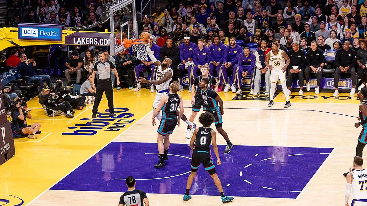 Los Angeles Lakers Lebron James 23 takes a layup during NBA game against the Memphis Grizzlies on Sunday January 4th, 2026, in Los Angeles California. 
